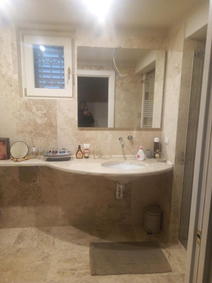 Bercos Deluxe Apartamento Prato  Exterior foto