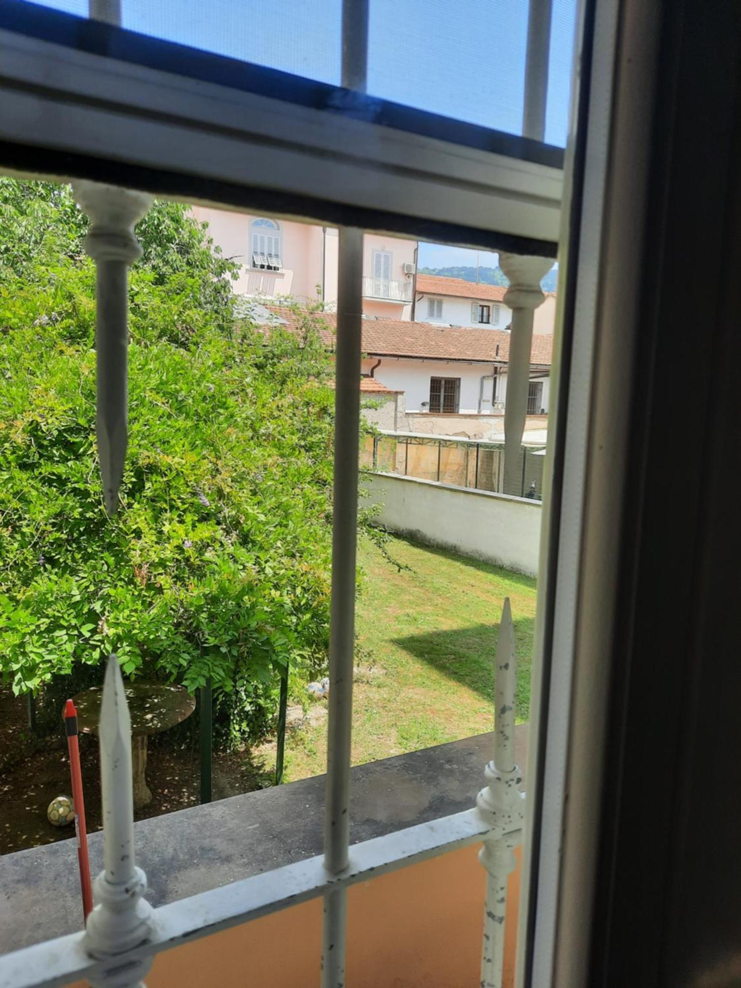 Bercos Deluxe Apartamento Prato  Exterior foto
